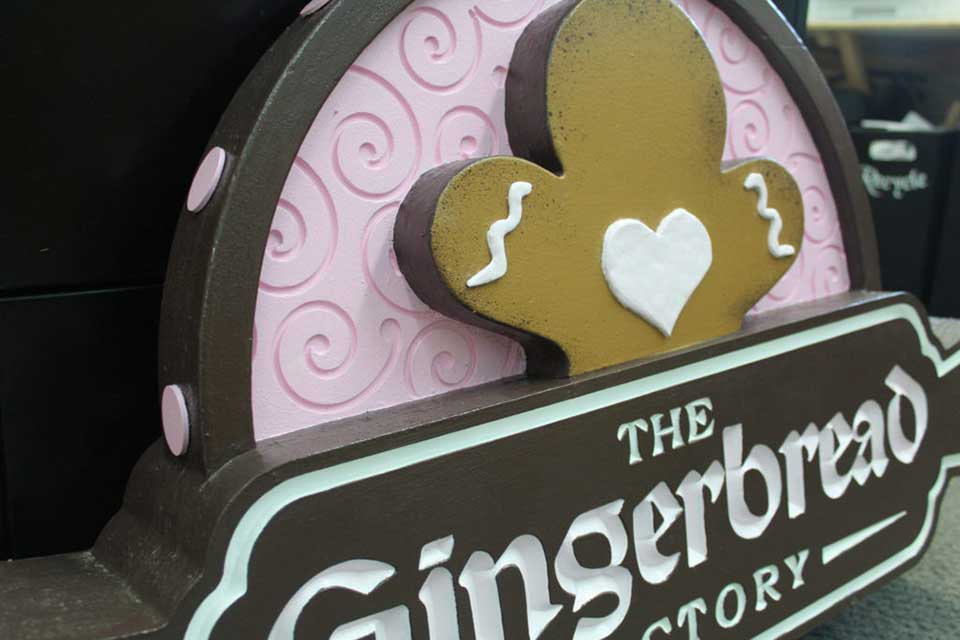 thick gingerbread sign