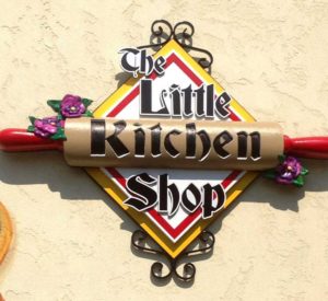 3D layered sign with a rolling pin
